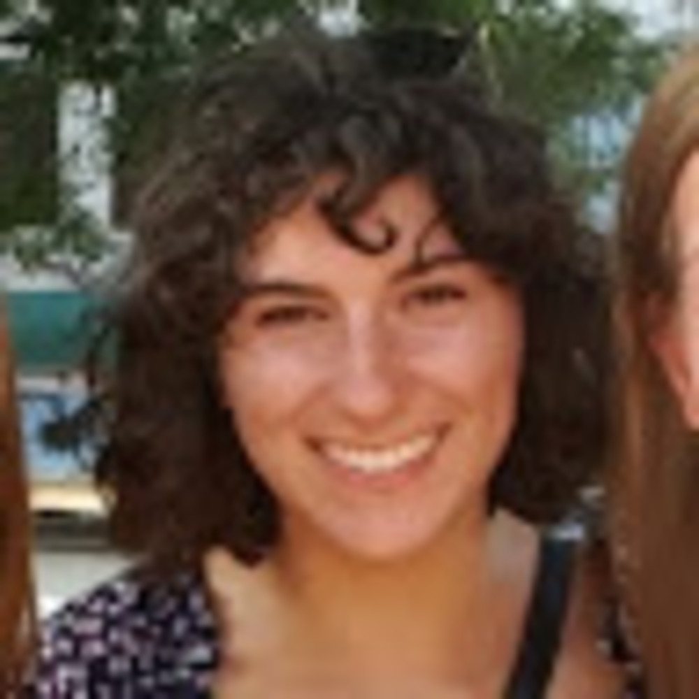 Meet your Posher, Alicia